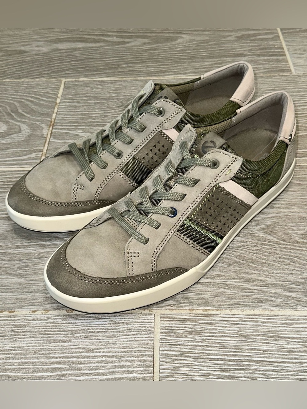 ECCO Collin 2.0 Grey Suede Olive Green Mesh Perforated Casual Sneakers Men's 13